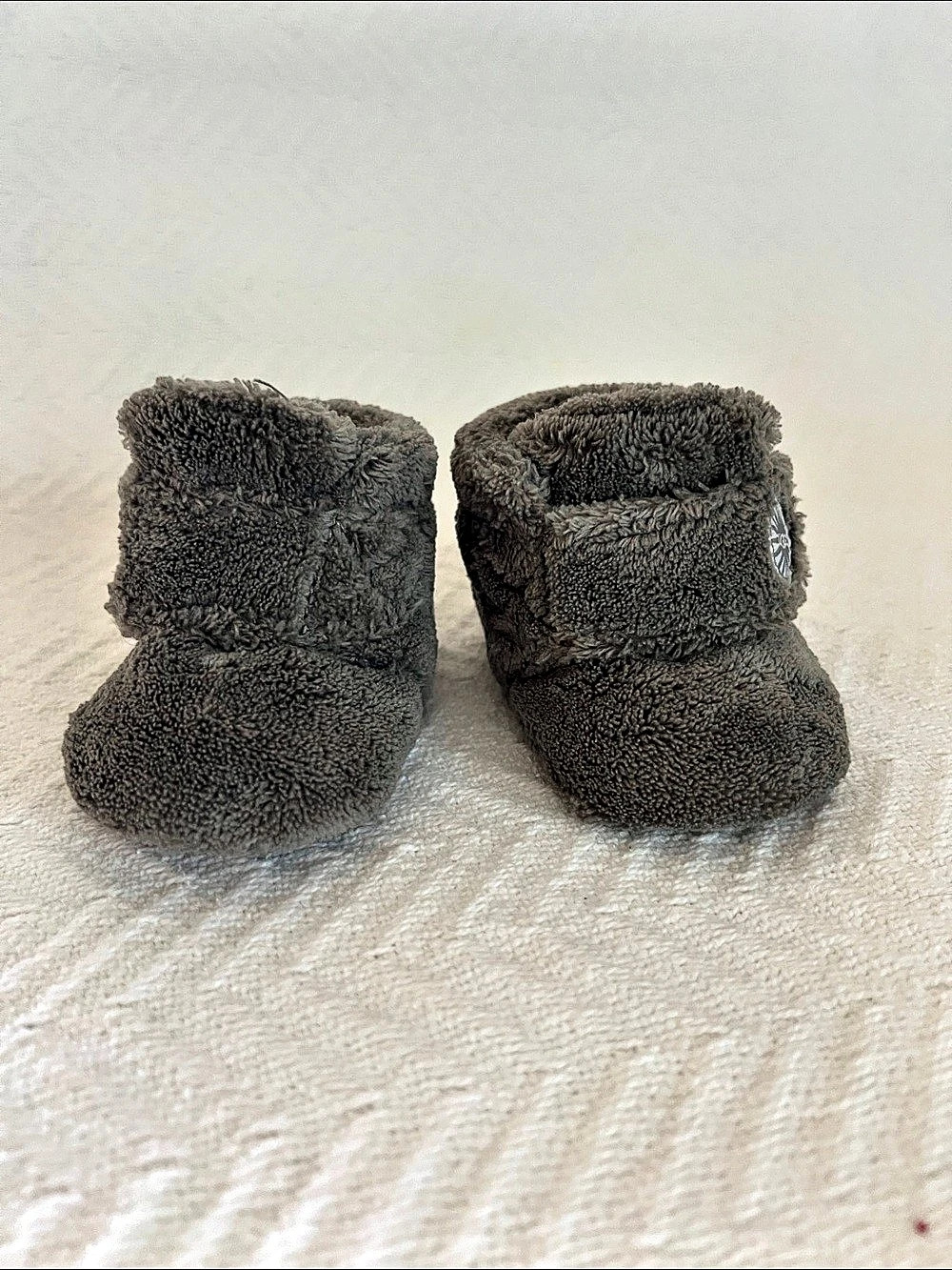UGG Classic Mini II Gray Baby 0/1 Slippers